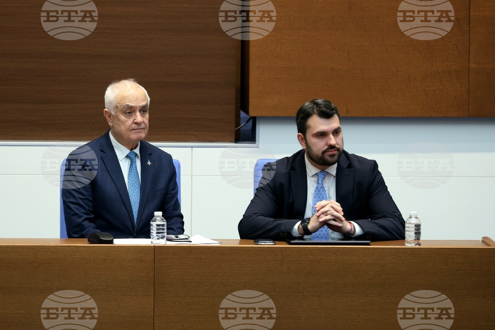 Министри в НС: Никой не е искал и обсъждал участието на България във войната на Русия срещу Украйна